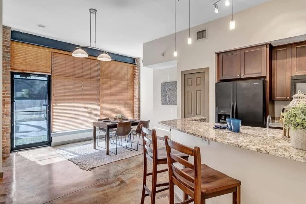Modern, Insta-Worthy 2B Townhome In Walkable Springfield! 傑克遜維爾 外观 照片